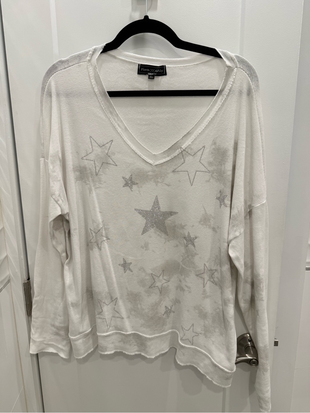 Flora💖Ashley White V-Neck Star Embellished Long Sleeve Shirt with camouflage